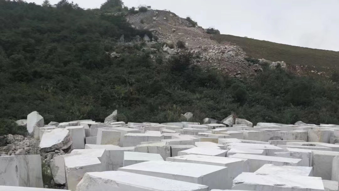 自有礦山